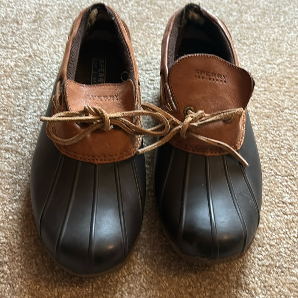 Sperry short duck boots